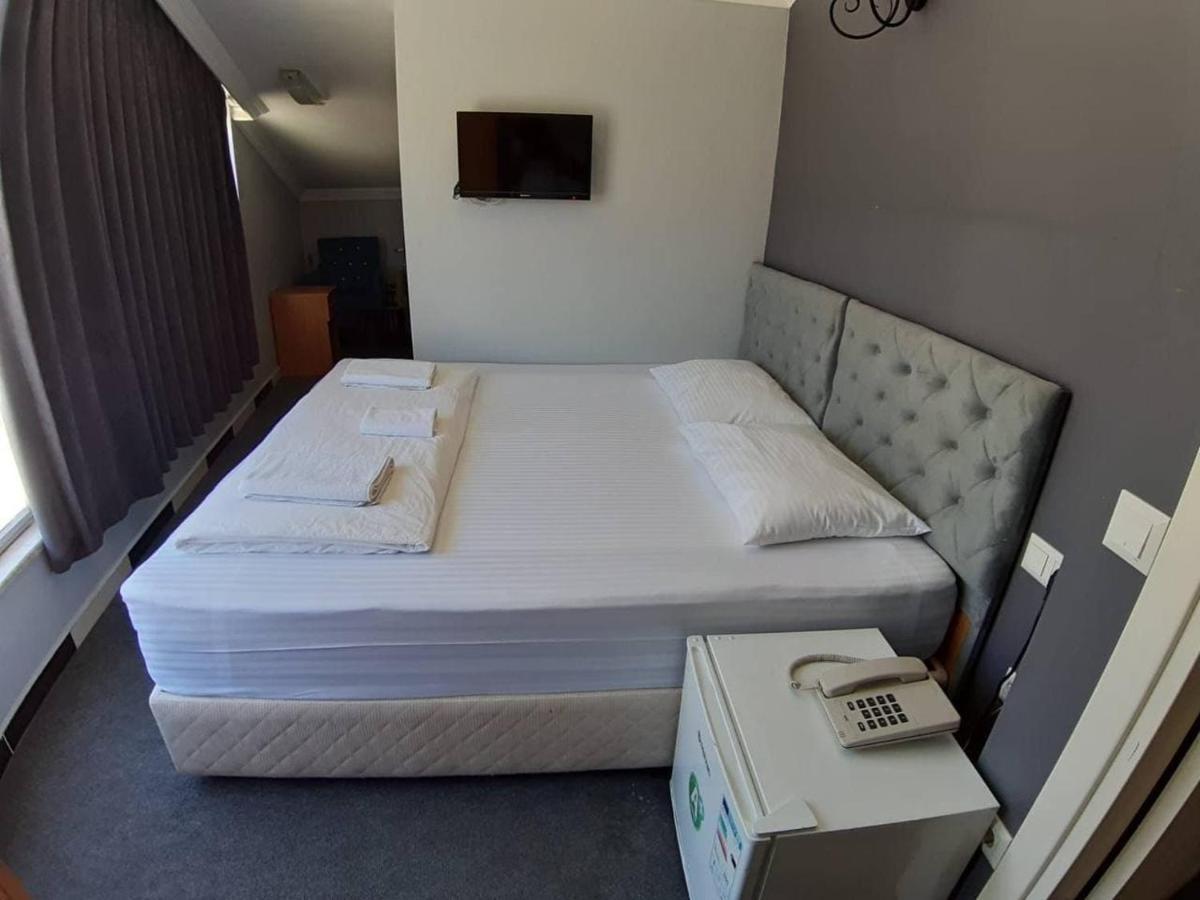 Zemahotel Catalca Exterior photo